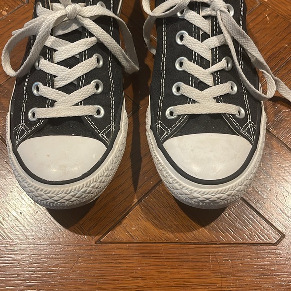 Converse Chuck Taylor All Stars - Sz 8.5 - Picture 6 of 12